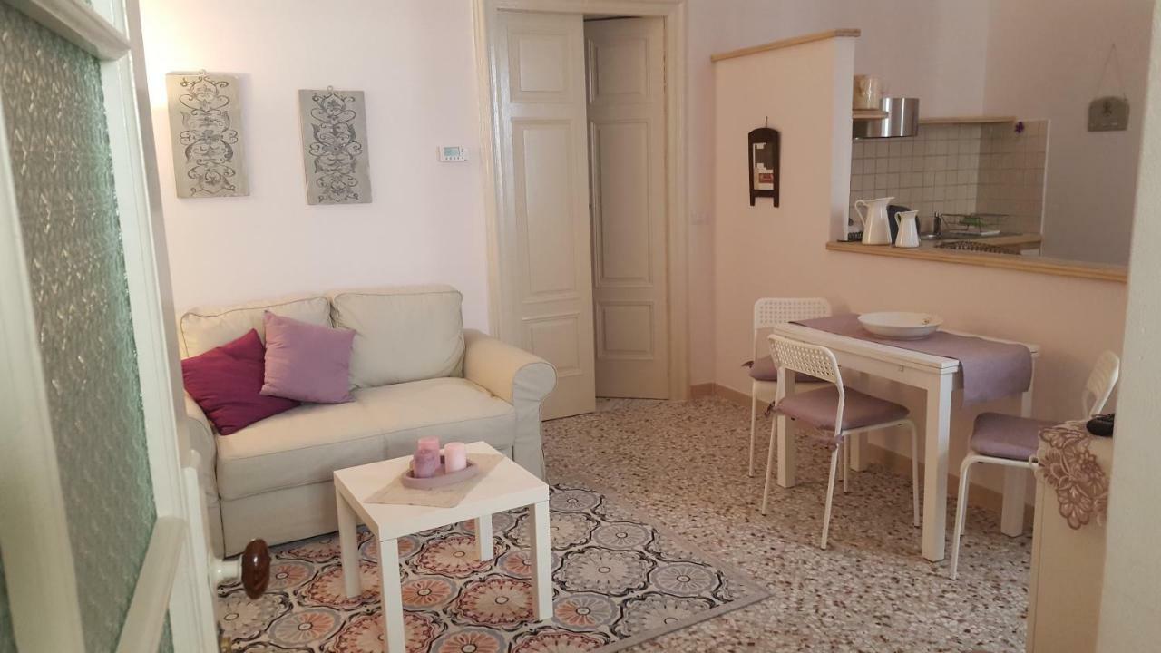 Maison De Famille Acerenza エクステリア 写真